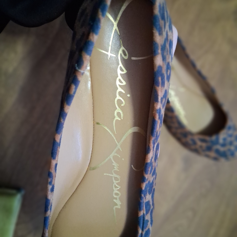 Jessica Simpson Leopard Print Flats - Picture 7 of 7